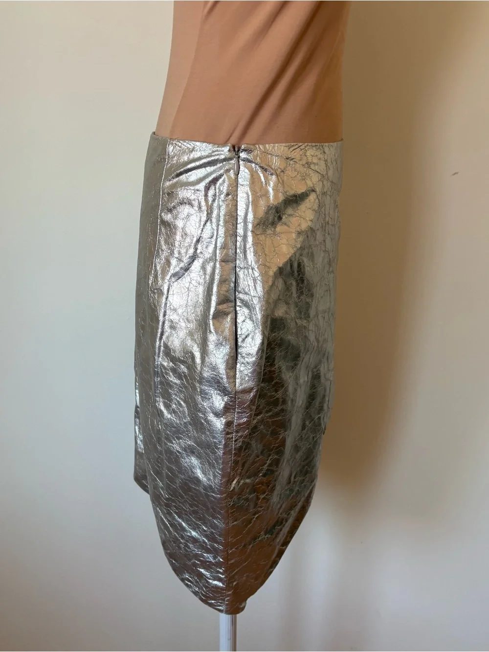 Zeynep Arcay Asymmetric Mini Silver Crackle Lamb Leather Skirt Size US 6